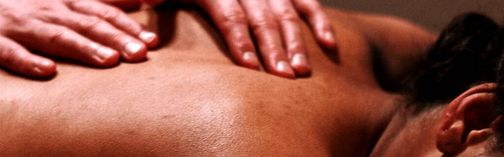 Massagem relaxante terapêutica em São Paulo com aromaterapia